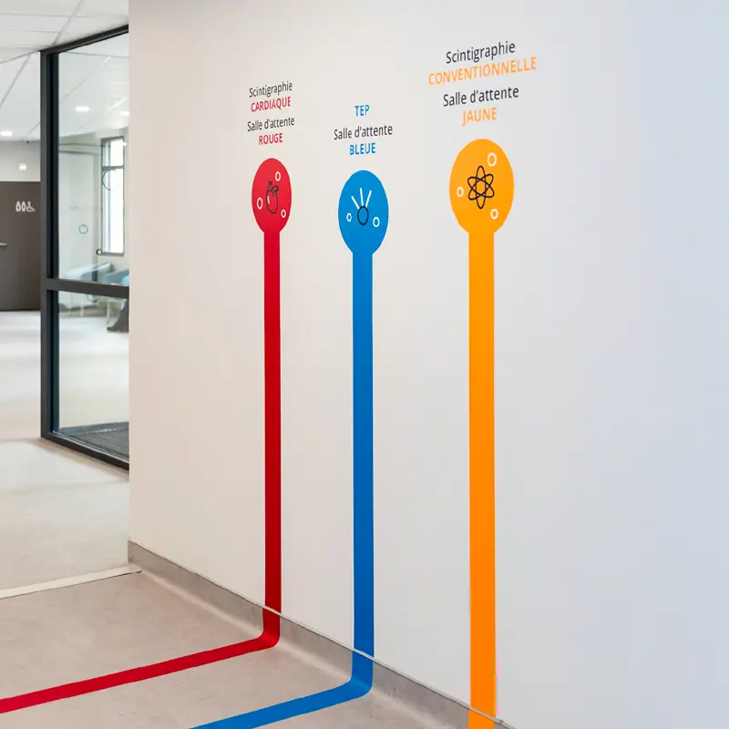 Signalétique secteur médical et santé par Juud agence de communication visuelle à Bordeaux